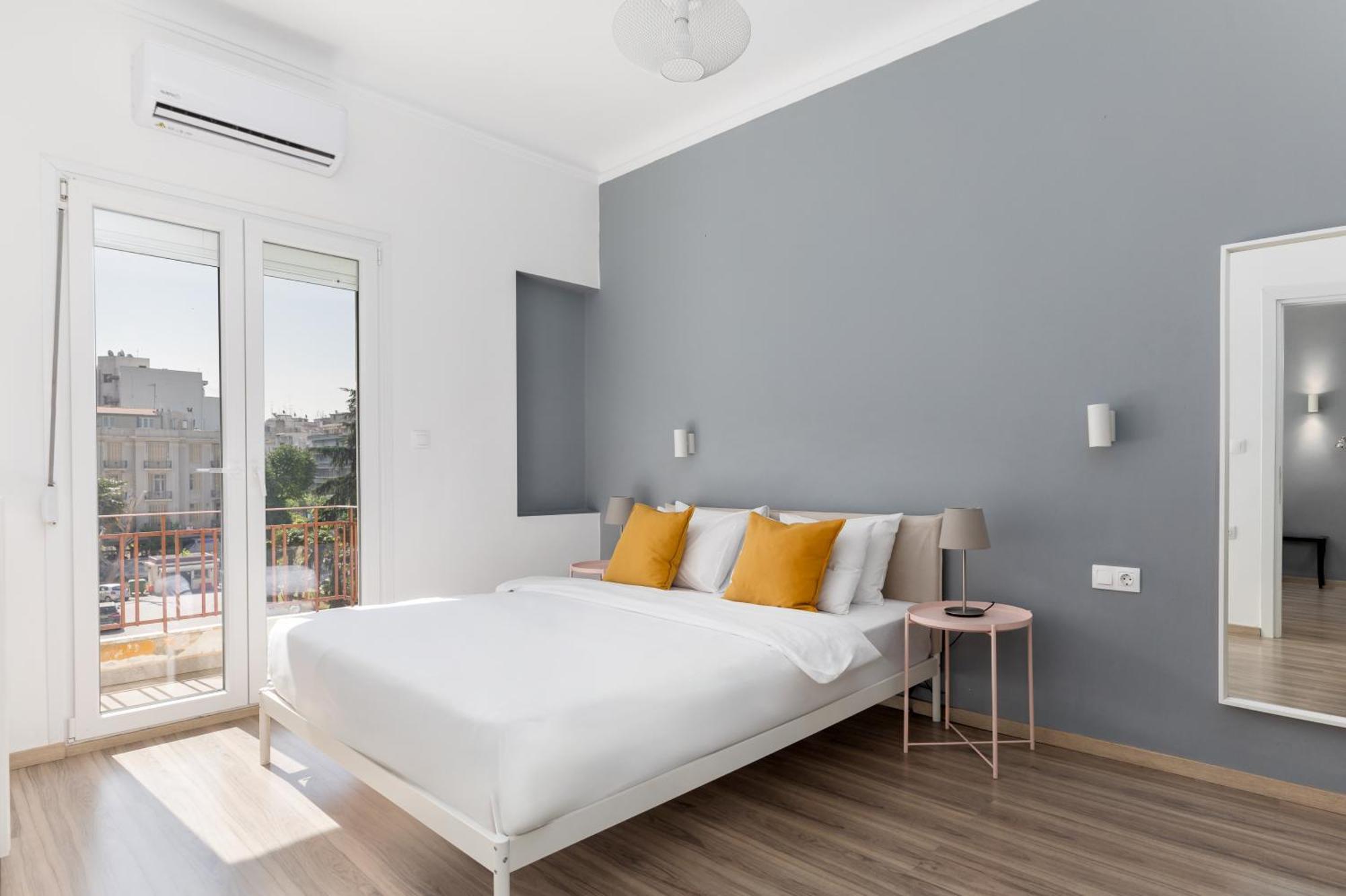 Liberty Apt By Halu! Apartments テッサロニキ エクステリア 写真